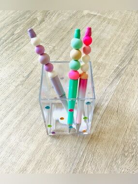 NEW📚 Homemade Crafted Beaded Pens & Acrylic Pen Holder OS